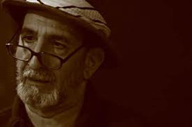 فرهاد آییش: جوانان را دست‌کم نگیرید!