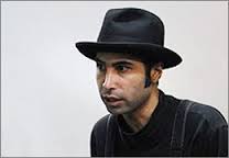 کارگردان نمایش «مسخ»: هنرمند تئاتر در شرایط جنگی فعالیت می‌کند