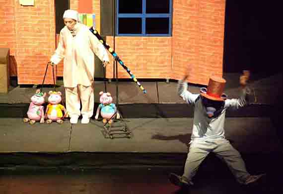 «سه بچه خوک» در راه چین