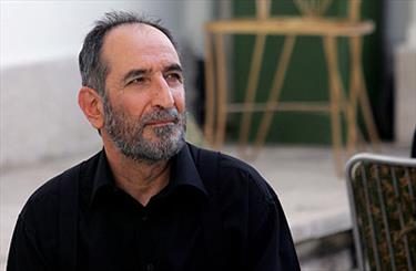 فرهاد آئیش داور نمایش‌های خیابانی یادواره «طلوع خرداد» شد