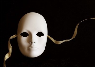 جلسه نقد و بررسی نمایش 