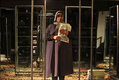 «به سوی واقعیت» و تئاتر مستند/ یک نمایش برای فجر آماده‌ می شود