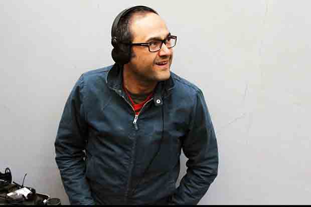 آغاز اجرای تئاتری که رامبد جوان تهیه کننده آن است