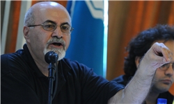 غریب پور: از مدیر فعلی تئاتر نه معجزه می‌خواهیم و نه گدایی