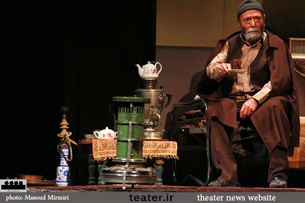 گفت‌وگو با علی نصیریان/ مردمی تابوساز هستیم