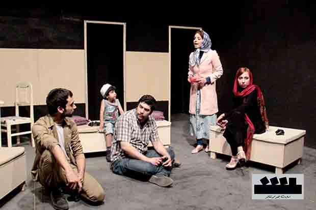 مشهد/ نمایش “دو یک به نفع بارسلونا” در سه استان کشور اجرا می شود