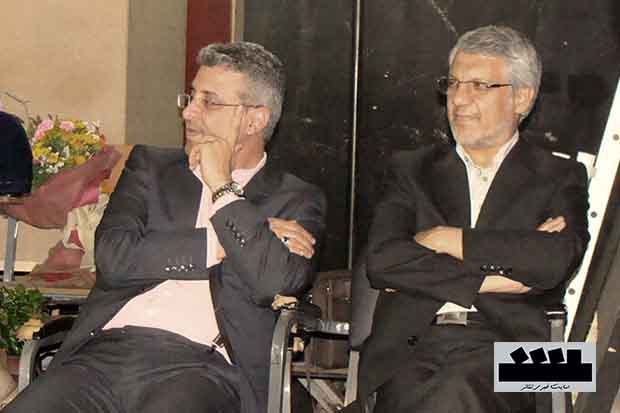 3 ماه قبل از اجرا مجوز نمایش ها را صادر می کنیم