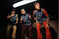 «فیتیله‌ای‌ها» تئاتر اجرا می‌کنند