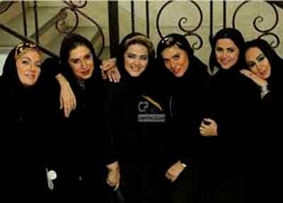 مهناز افشار بر روی صحنه می آید/ ایرانشهر میزبان «دورهمی زنان شکسپیر»