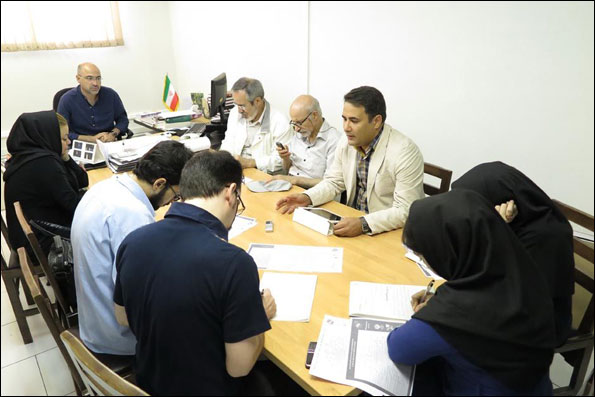 تئاتر در رمضان/ نمایشنامه‌خوانی گروه رحمانیان در شب قدر