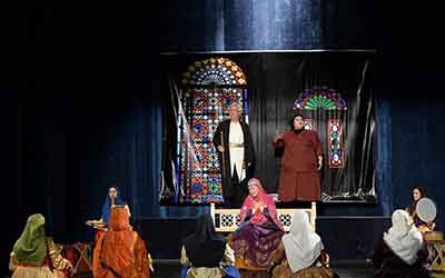 اندر حکایت زنان شورشی و مجالس شادی‌آور