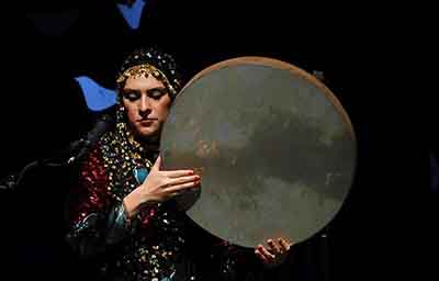 هانا کامکار: سختی‌های تئاتر را تک‌خوان زن می‌فهمد