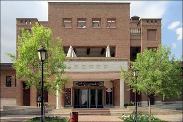 تماشاخانه ایرانشهر 30 مردادماه تعطیل خواهد بود