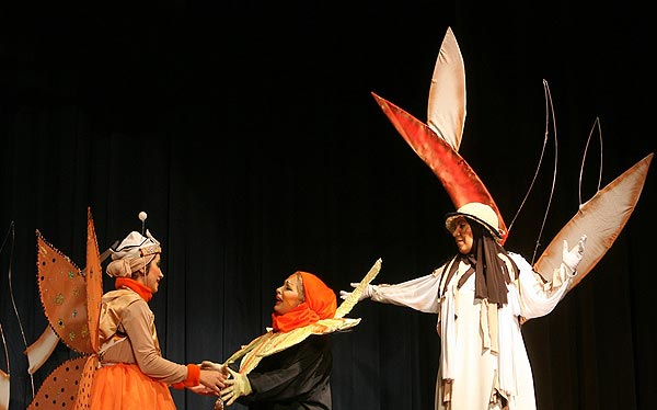 فریندخت زاهدی: تئاتر کودک، وسیله ای برای والدین است تا ویژگی های کودکان خود را بشناسند