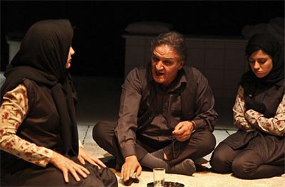 خسرو شهراز: بازی در نمایش های واقع گرایانه نیاز هر بازیگری است