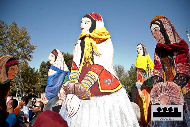 انتشار کارت پستالی جشنواره تئاتر عروسکی/شگفتی دبیر کل یونیما