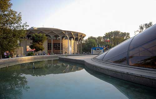 بازسازی به رنگ امید یا نگرانی؟