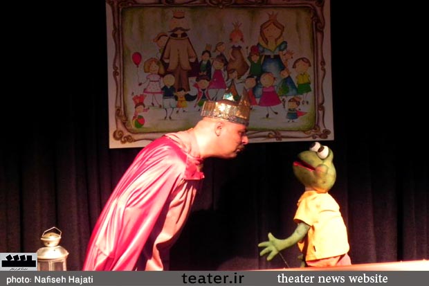 تاکید بر جادو در نمایش‌های کودک و نوجوان، باعث انفعال بچه‌ها می‌شود