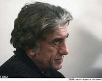 روایت رضا کیانیان از بلاهایی که سر تئاتر شهر آمده