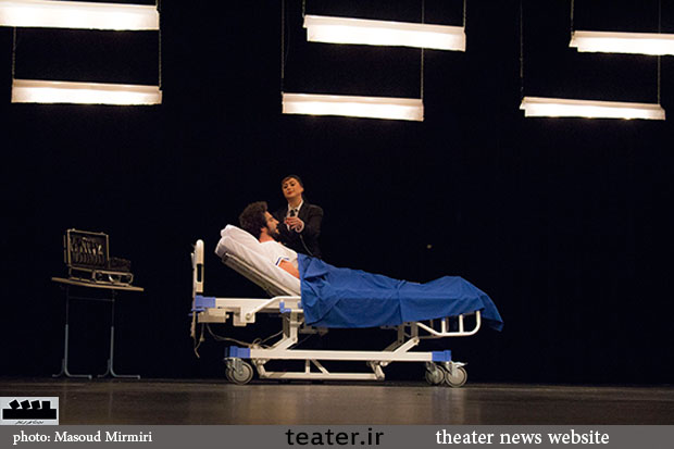 15 نمایش در تهران روی صحنه است