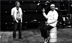 «وقتی ما برگردیم دوپای آویزان مانده است» در سالن حافظ اجرا می‌شود