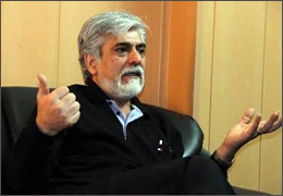 حسین پاکدل نمایش˝گزارش به آکادمی˝را اجرا می کند