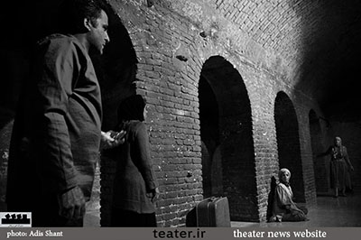 ملاقات با دو زن اسطوره‌ای در یک سرداب قدیمی