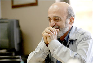 دولت‌آبادی: ظرفیت رشد تئاتر کودک در مراکز استانی فراهم است