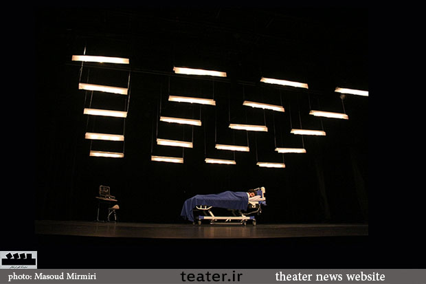 مرادخانی به تماشای ˝بالاخره این زندگی مال کیه˝ نشست