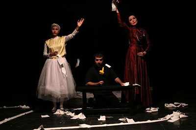 «روز مرگ در داستان هملت» در سالن استاد انتظامی اجرا می شود