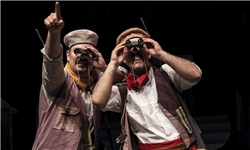 محمدرضا خاکی: نمی‌توانیم در سالن دولتی تبلیغ تئا‌تر خصوصی کنیم