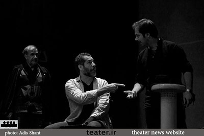 شمع نمایش «مردن با دهان باز» روشن شد