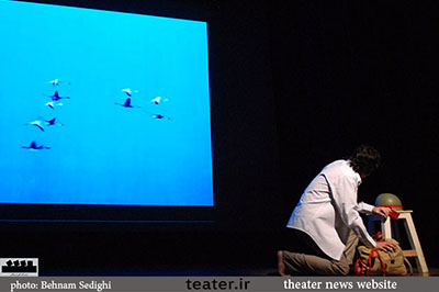 یادداشتی برای پرفورمنس پرنده ونی‌لبک نوشته و کارگردانی بهزاد صدیقی و علی‌محمد رحیمی