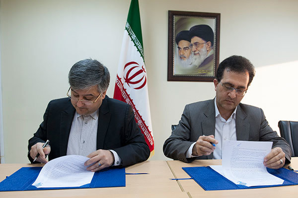 اجرای سالانه 4 نمایش دانشجویی در خانه هنرمندان