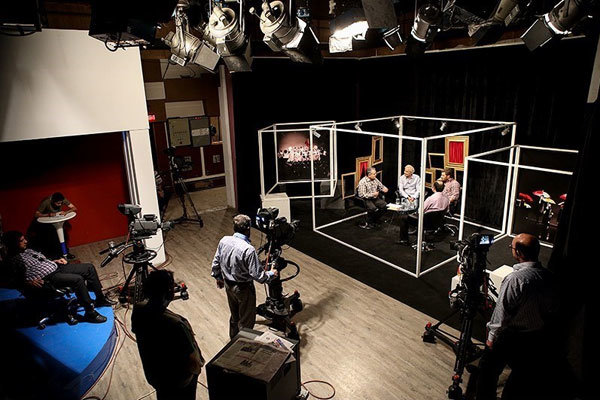 اعتراض انجمن منتقدان به توقف «مجله تئاتر»