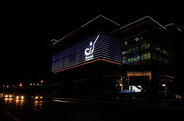 اجرای نمایش «همه دزدها که دزد نیستند» در مجتمع سینمایی کوروش