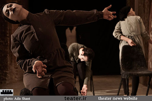 نشست نقد و بررسی «اسب مرده» با گلایه از تماشاخانه «آو» آغاز شد