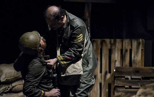 نگاهی به نمایش «دیده‌بانان» به کارگردانی محمدرضا خاکی