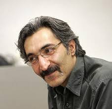 جلال تهرانی: نمایش «دو دلقک و نصفی» یک تئا‌تر آماتوری است