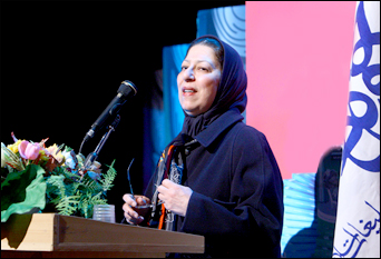 هنگامه مفید: وضعیت امروز تئاتر کودک و نوجوان ما متلاطم است