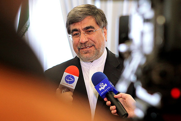 جنتی از پردیس تئاتر خاوران دیدن کرد