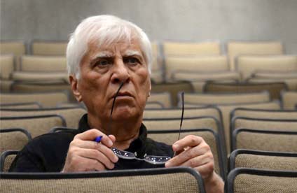 دست نوشت بهرام بیضایی بر «گُزارشِ اَرداویراف» منتشر شد