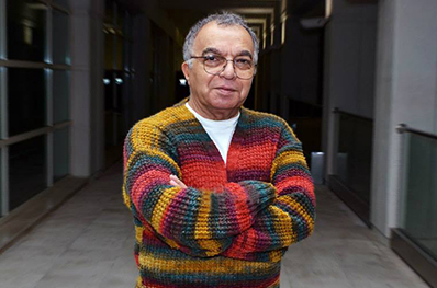 مسعود فروتن: خوشحالم که جوان‌ها، خیلی خوب چراغ تئاتر را روشن نگه می‌دارند!