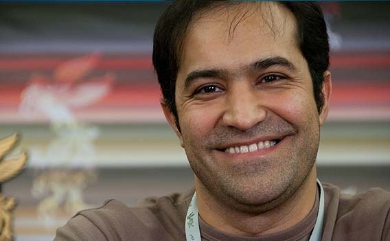 افشین هاشمی در نیومکزیکو روی صحنه می‌رود