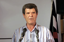 سهراب سلیمی در ایران و کانادا نمایش به صحنه میبرد سهراب سلیمی در ایران و کانادا نمایش به صحنه میبرد