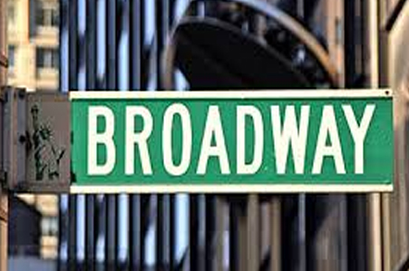 «خانه‌های بیوه‌ها» در برادوی روی صحنه رفت