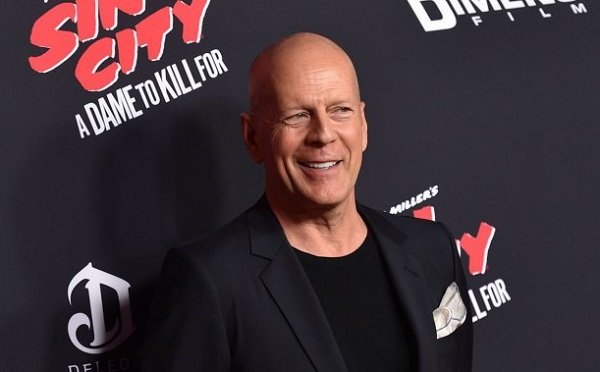 اولین حضور بروس ویلیس در برادوی اولین حضور بروس ویلیس در برادوی