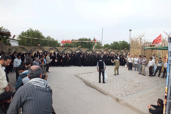 اجرای ۹۰ نمایش خیابانی در مناطق عملیاتی خوزستان اجرای ۹۰ نمایش خیابانی در مناطق عملیاتی خوزستان