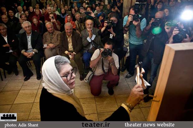 زنگ تئاتر «رام کردن زن سرکش» توسط هما روستا به صدا درآمد زنگ تئاتر «رام کردن زن سرکش» توسط هما روستا به صدا درآمد