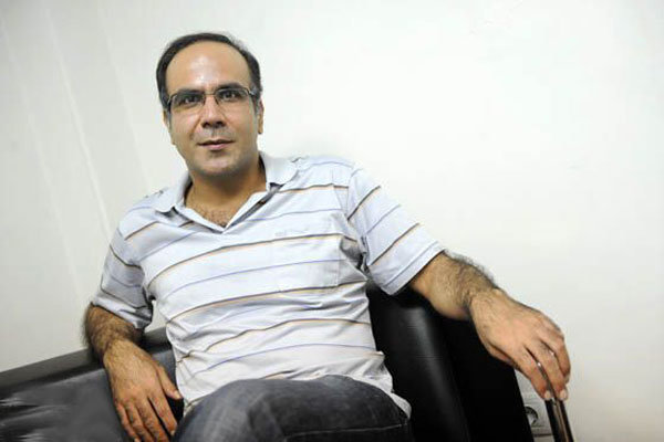 کوروش نریمانی: فضای مجازی فردیت هنرمند را گرفت